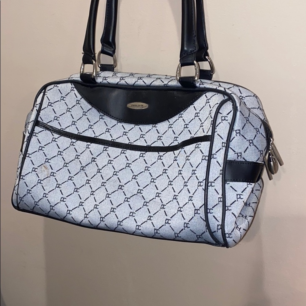 Traveling Pierre Cardin bag